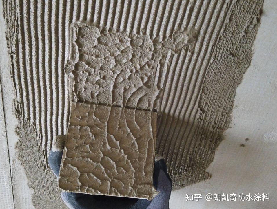 瓷砖胶空鼓会掉吗(瓷砖空鼓胶的使用方法)